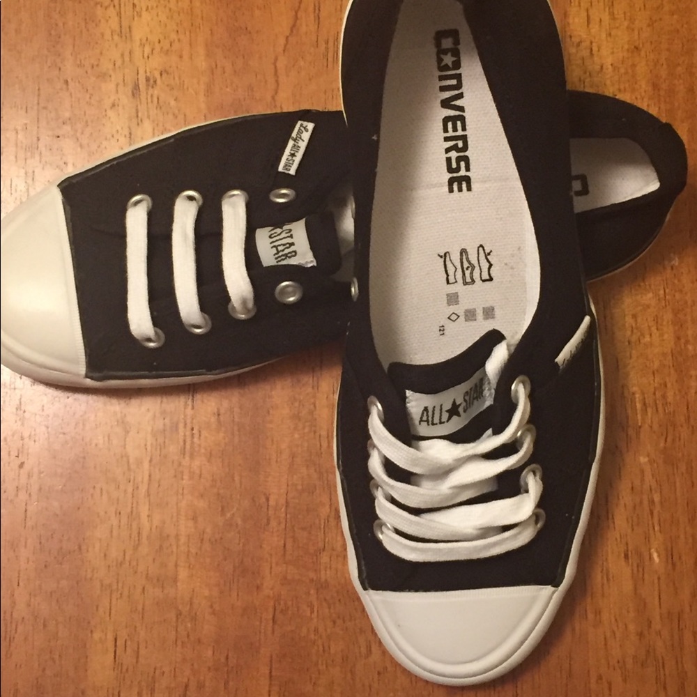 Women’s Converse